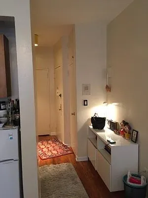 Sold by R New York | media 3