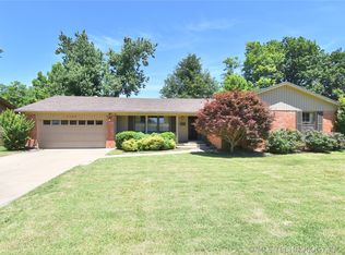 4185 E 49th St, Tulsa, OK 74135