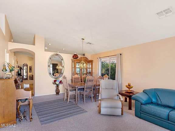 4th image of 2418 E Stone Stable Dr