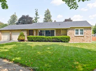 1724 Windsor Pl, Lansing, MI 48910
