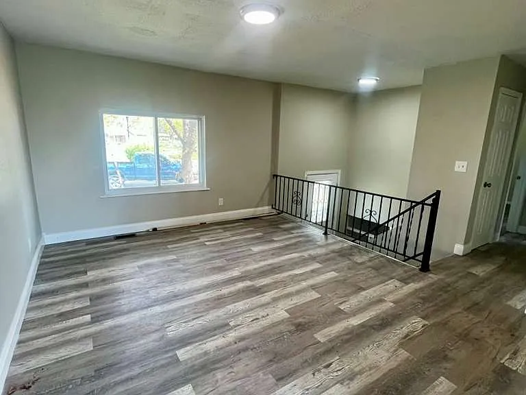1308 Red River Dr — Photo 5
