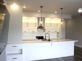 2302 I St #204, Bentonville, AR 72712