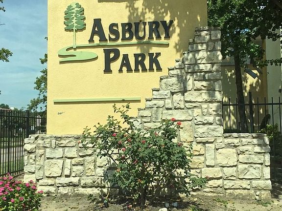3rd image of 6200 W Tidwell Rd APT 1609