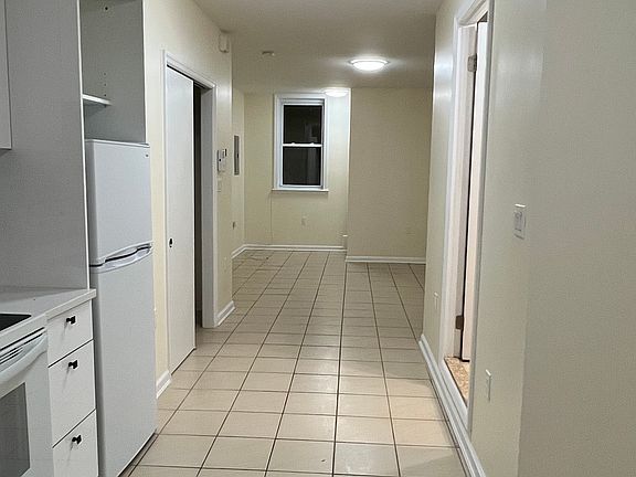 3rd image of 25-18 27th St #Ll
