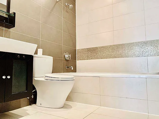 Rented by Real Street Inc | media 3