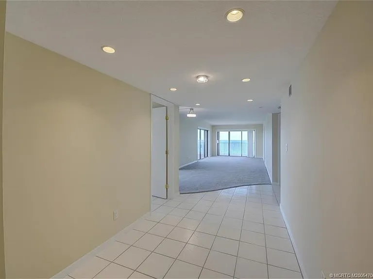10044 S Ocean Dr #1202 — Photo 3