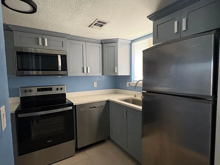 620 Trinidad Ct #620 — Photo 6