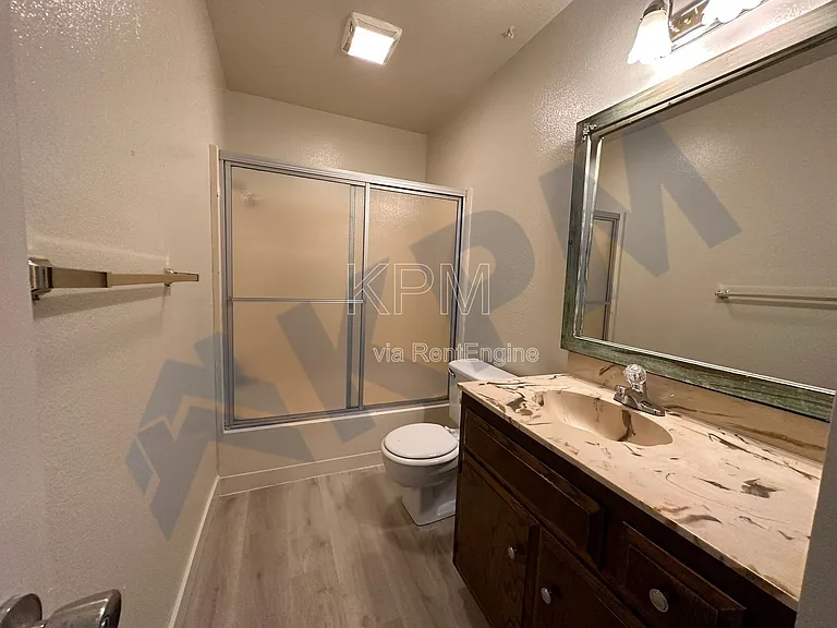 2903 Whittier Ct — Photo 12