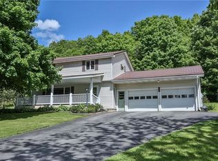 1268 Stebbins Rd, Newark, NY 14513