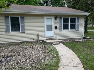 206 E Lynwood Dr APT 3, Syracuse, IN 46567