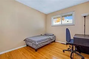 2095 Haig Dr — Photo 19