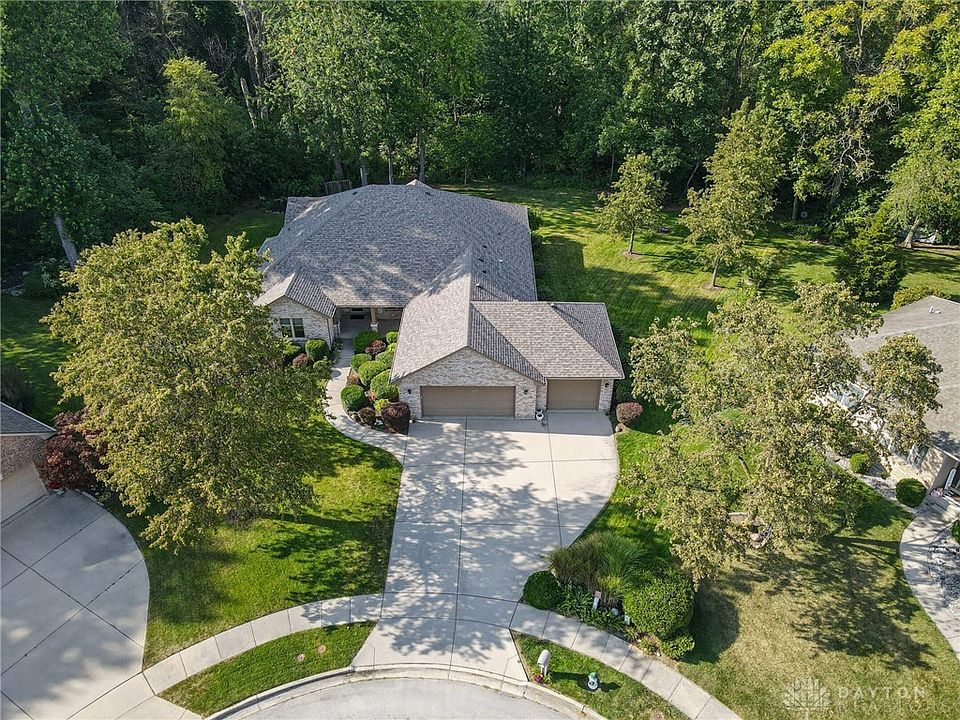 1st image of 237 Old Carriage Dr