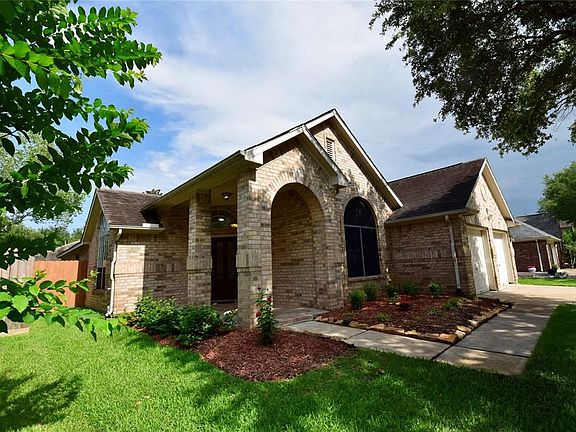 3rd image of 2231 Oak Sand Dr