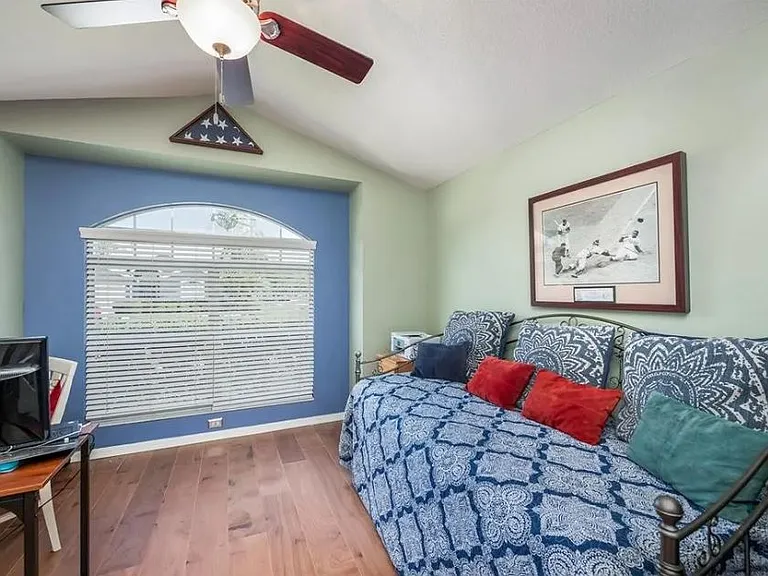 1247 Maximilian Dr — Photo 8