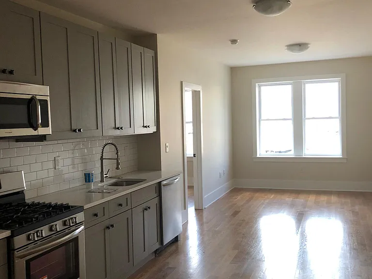 770 Broadway #1 — Photo 16