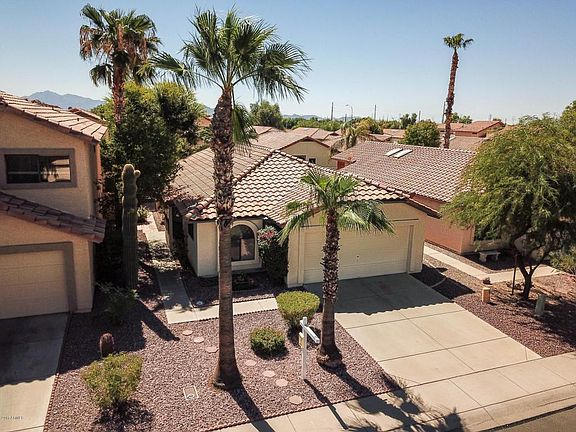 4th image of 11617 W Olive Dr