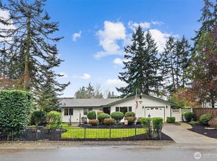 8825 Skokomish Way NE, Olympia, WA