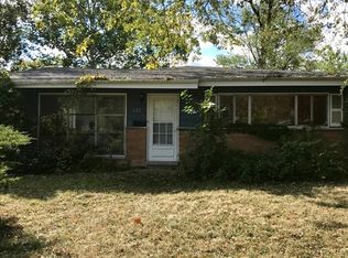 121 Larue St, Park Forest, IL 60466