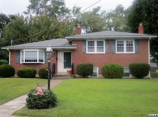 6730 Laboure Dr, Harrisburg, PA 17111