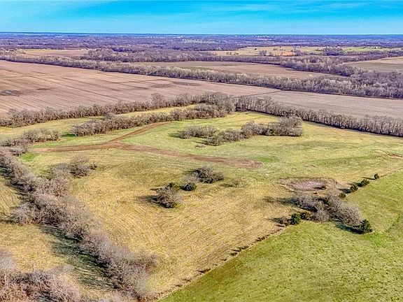 3rd image of 7 Eagle Rdg