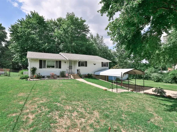 1006 Lorelei Dr, Fayetteville, OH 45118