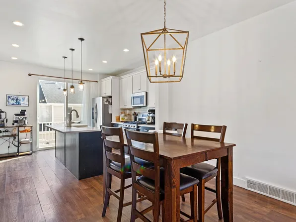 1056 W Painted Horse Ln, Herriman, UT 84065