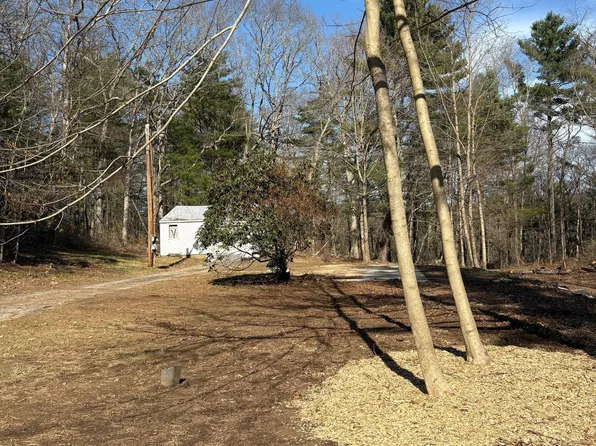 112 Country Club Road, Killingly, CT 06241