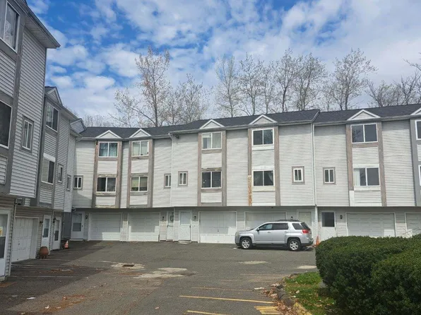 35 Pearl Lake Road #L, Waterbury, CT 06706