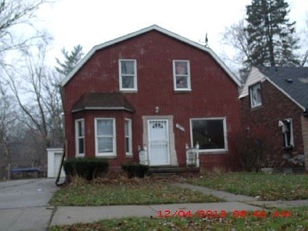 2nd image of 16579 W Parkway St