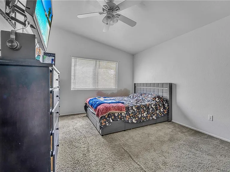 44920 Calston Ave — Photo 10