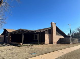 608 Comanche Trl, Altus, OK 73521