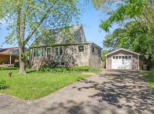7305 Capitol Dr, Darien, IL 60561