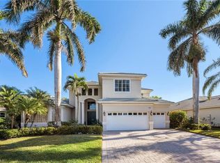 5011 Cerromar DR, NAPLES, FL 34112