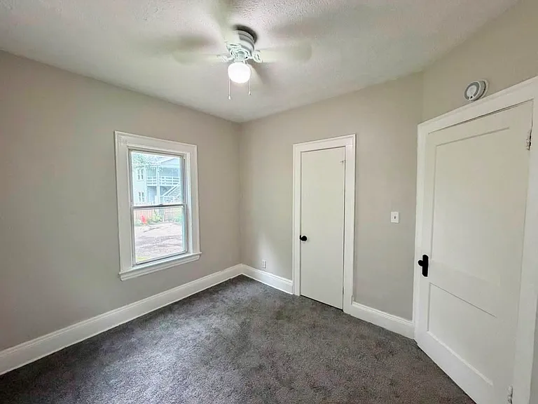 3454 E 118th St #1 — Photo 13