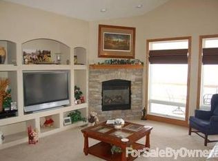 16152 Nemaha Ln, Adams, NE 68301