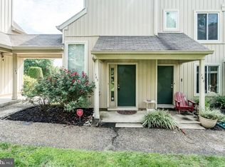 163 Woodlake Dr, Marlton, NJ 08053