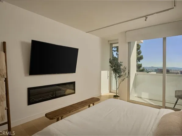 8787 Shoreham Dr APT 105, West Hollywood, CA 90069