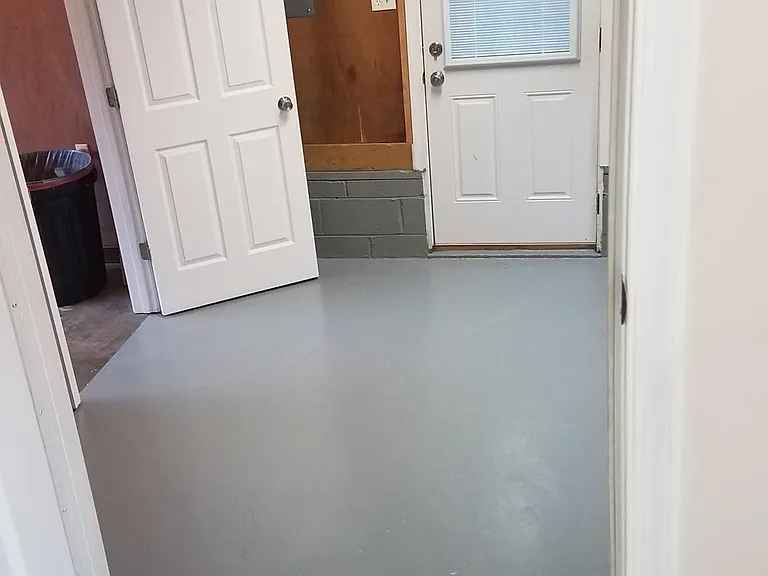 1716 Skyline Dr — Photo 15