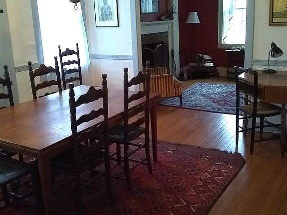 3rd image of 735 Main St