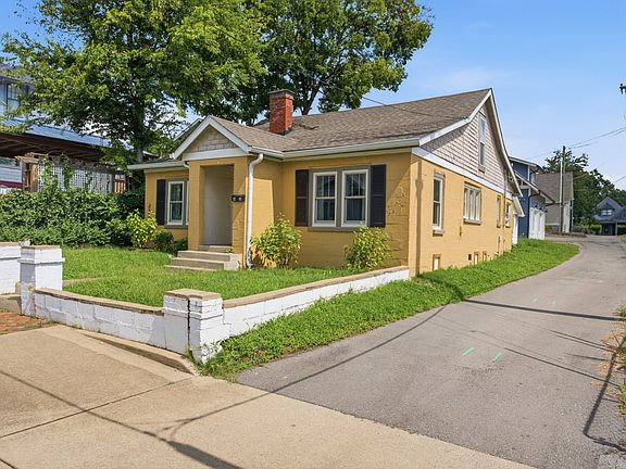 3rd image of 1205 Russell St