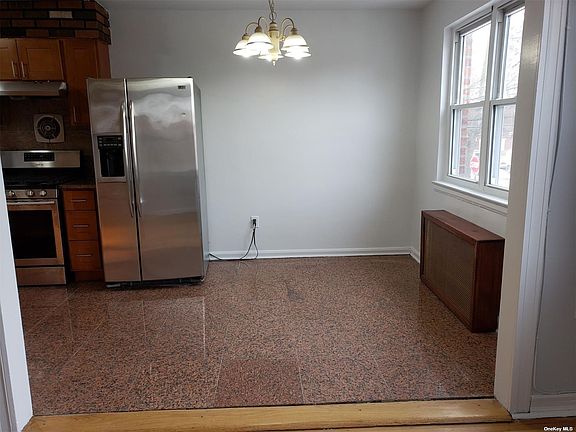 5th image of 21202 43rd Ave