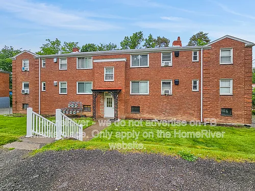 781 Cooke Dr #8 Photo 1