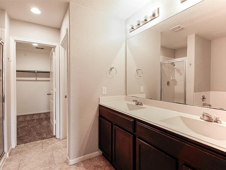 29319 Dunns Creek Ct — Photo 12