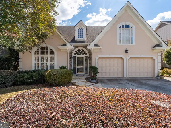 3613 Greystone Cir, Atlanta, GA 30341