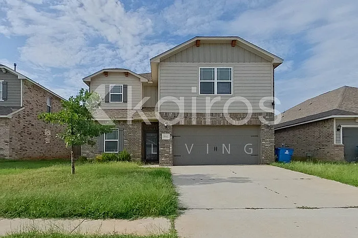 905 NW 4th St