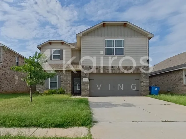 905 NW 4th St, Newcastle, OK 73065