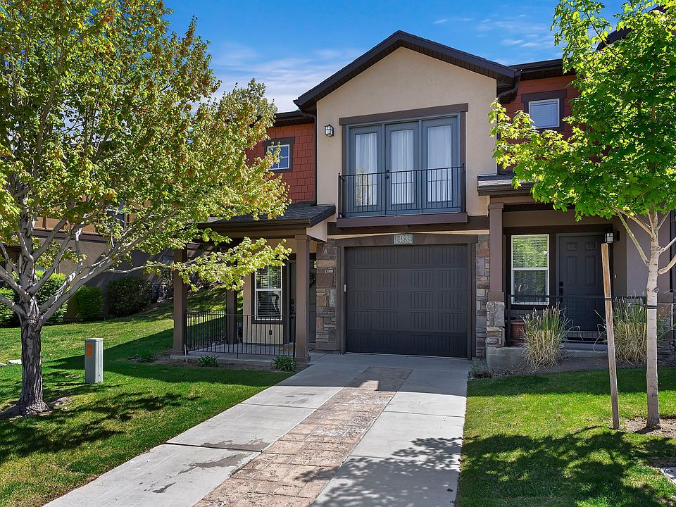 End unit Townhome with attached garage