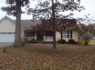 631 Ramey Ridge Rd, Morehead, KY 40351