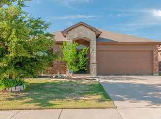 1936 Kachina Lodge Rd, Fort Worth, TX 76131