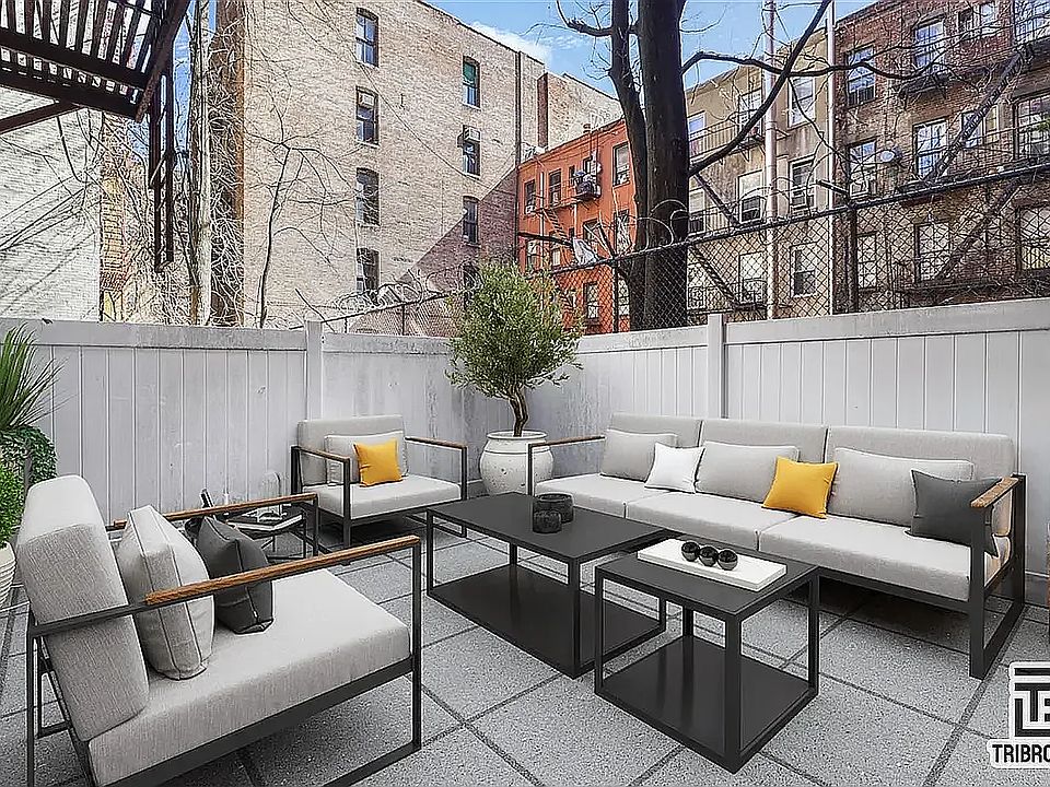 1st image of 346 E 110th St #3D